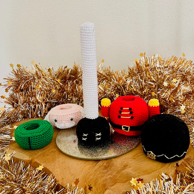 Haakpatroon Notenkraker stapeltoren